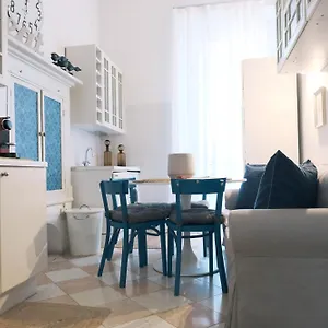 https://homely-and-fine-apartment.italymilanhotels.net